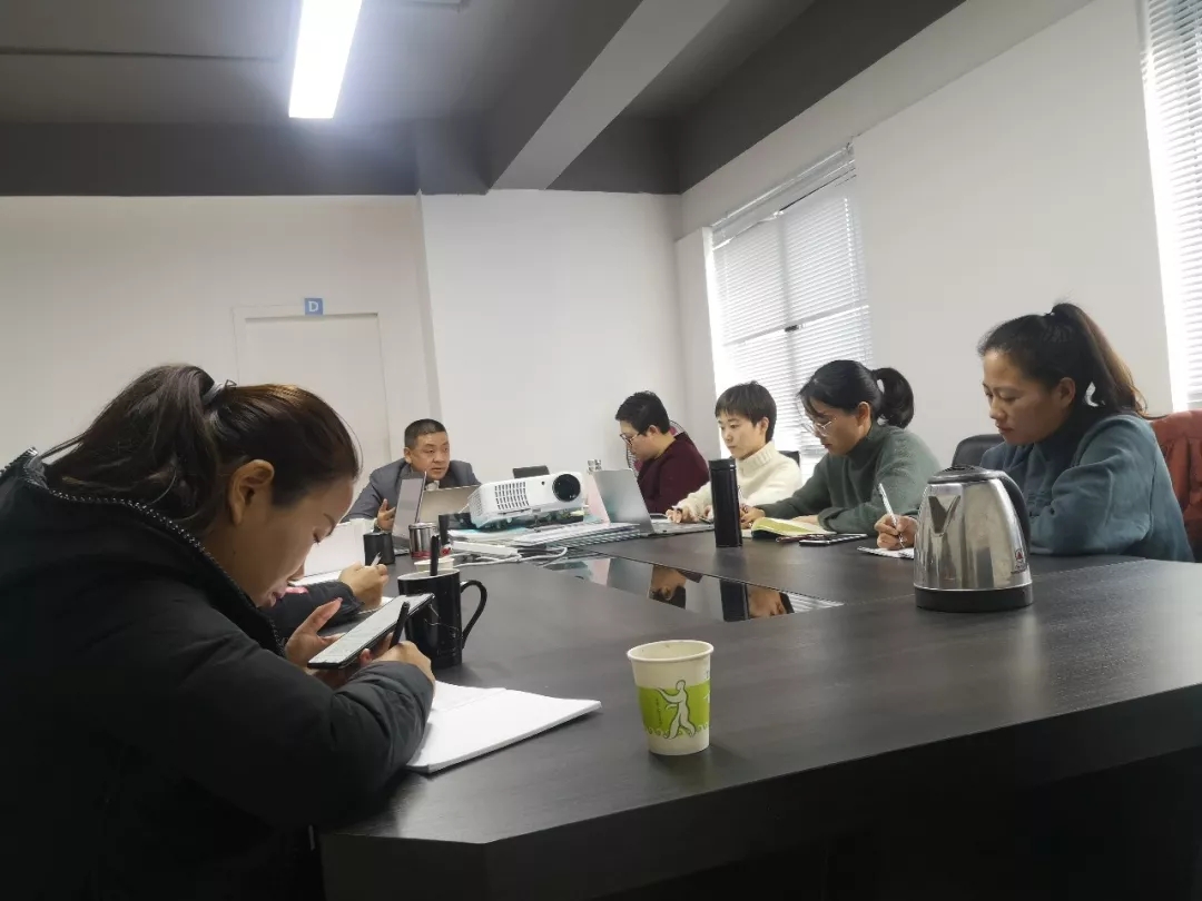 乐动平台网站登录入口-乐动(中国)CEO莅临杭州战区组织指导并召开战略分析暨员工培训大会